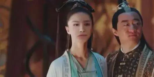 国产剧换脸剧情视频,国产剧惊现神奇换脸技术，剧情反转令人瞠目结舌